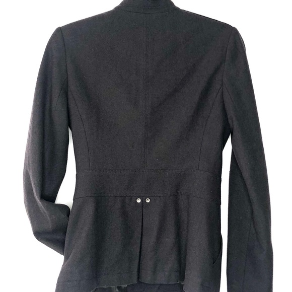 Aritzia Community Recycled Wool Blazer - Picture 2 of 12